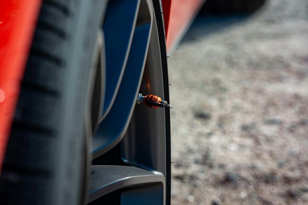 Batterie pour voiture sans permis : choisir le bon modèle pour rouler en toute tranquillité