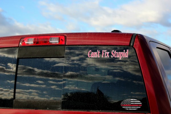 Marquage de voitures à bordeaux : le covering pour un objectif publicitaire